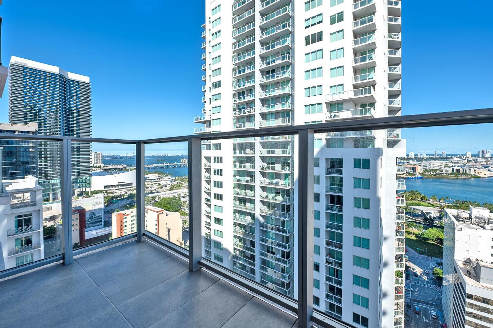 Spacious Studio In The Heart Of Downtown Miami Apartamento Exterior foto